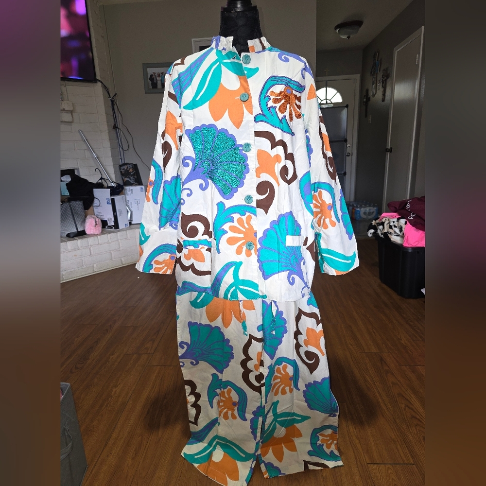 Hearts of Palm Woman Colorful Patterned Garment